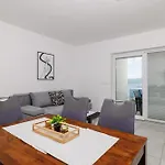 Tatjana Mit Zwei Schlafzimmer * Crikvenica