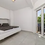 Tatjana Mit Zwei Schlafzimmer Crikvenica