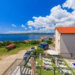 Tatjana Mit Zwei Schlafzimmer * Crikvenica