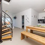 Tatjana Mit Zwei Schlafzimmer Lejlighed Crikvenica