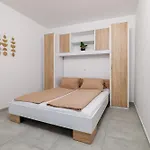 Tatjana Mit Zwei Schlafzimmer Crikvenica