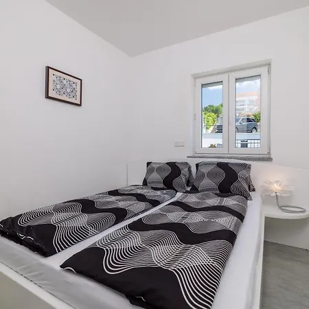 Tatjana Mit Zwei Schlafzimmer Apartman *