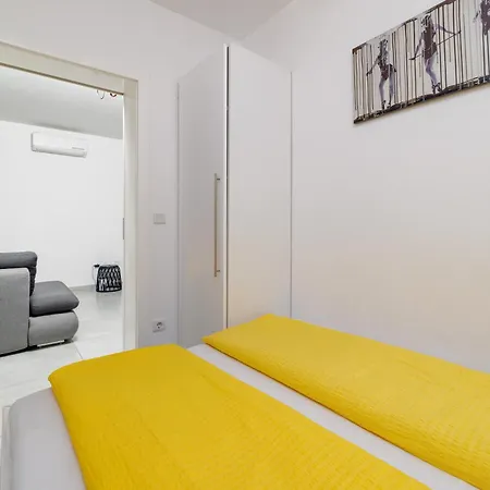 Apartman Tatjana Mit Zwei Schlafzimmer *