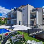 Apartmán Tatjana Mit Zwei Schlafzimmer