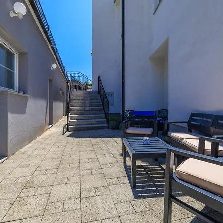 Apartment Tatjana Mit Zwei Schlafzimmer *