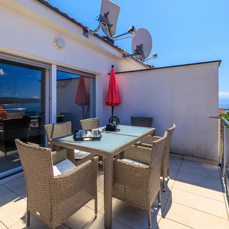 Apartment Tatjana Mit Zwei Schlafzimmer