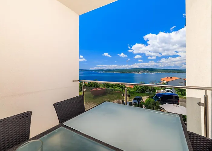 Tatjana Mit Zwei Schlafzimmer * Crikvenica