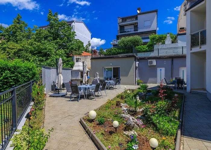 Appartamento Tatjana Mit Zwei Schlafzimmer Crikvenica
